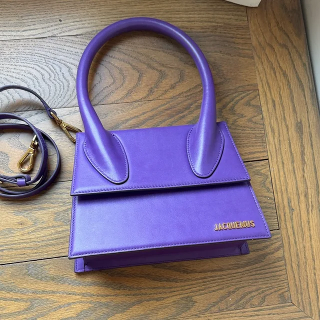 Jacquemus Le Grande Chiquito Purple Leather Top-Handle Bag in purple Leather from Poshmark, photo 8 of 9