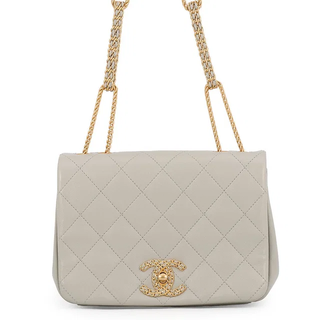 Chanel Matelasse Flap Bag GrayAS2976 Lambskin in Lambskin from GALLERY RARE