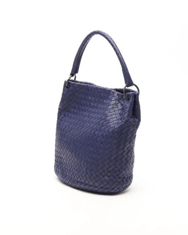 Bottega Veneta Intrecciato Hobo Shoulder Bag in Woven leather from A Retro Tale, photo 2 of 11
