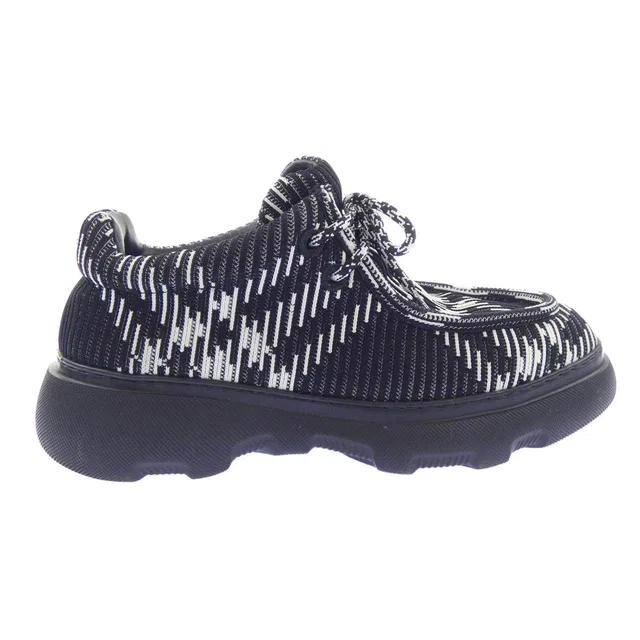 Burberry Sneakers from LuxUness