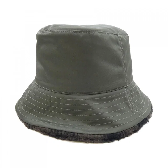 Burberry Hats & hair accessories from LuxUness