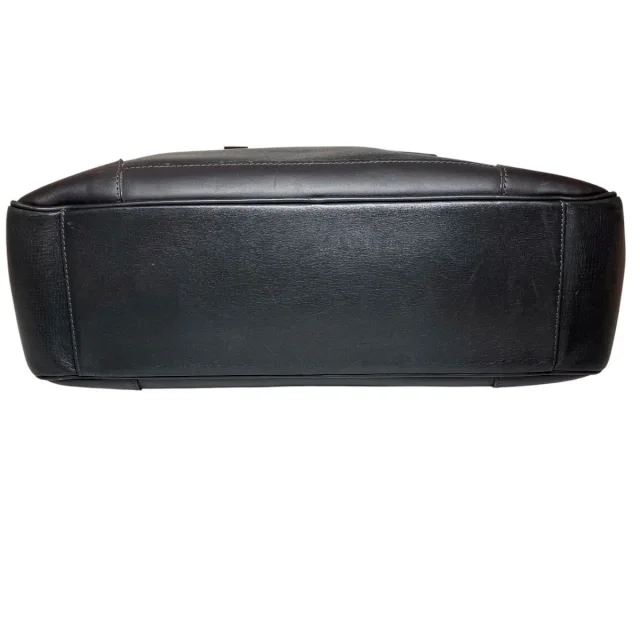 Louis Vuitton Uta Briefcase in Black Leather from LuxUness, photo 3 of 7