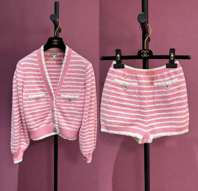Chanel 2020 Cardigan Pink 36 in Pink from Luxury Promise