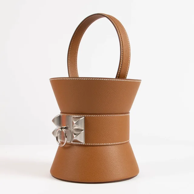 Hermès Mini Medor Gold Epsom PHW Bag in Gold Epsom leather from Labellov, photo 3 of 7
