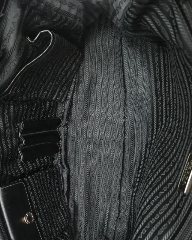 Prada Tessuto Business Bag in Nylon from A Retro Tale, photo 6 of 7