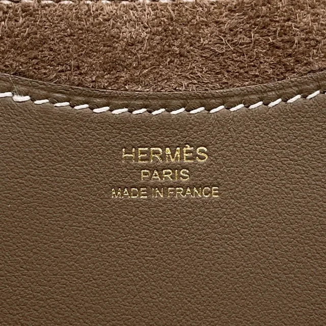 Hermès In the loop Etoupe Taurillon Clemence Swift Leather Size 18 in Taupe Clemence leather from GALLERY RARE, photo 13 of 14