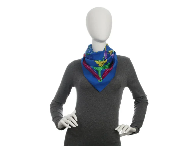 Hermès Etriers Silk Scarf 90cm in Silk from Ann's Fabulous Finds, photo 4 of 5