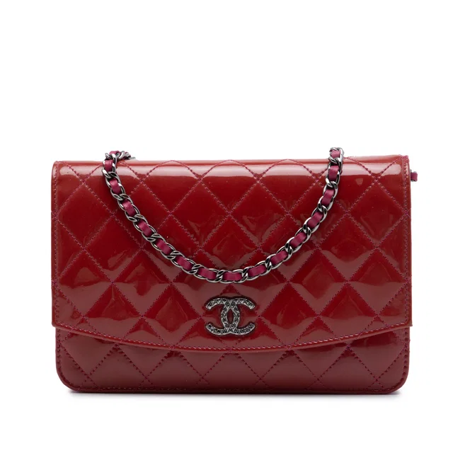 Pink Chanel CC Quilted Patent Brilliant Wallet On Chain Crossbody Bag in Pink Patent leather from Designer Revival