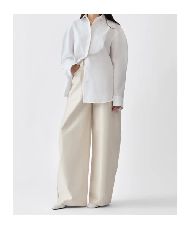 Jacquemus The De-Nîmes Ovalo Denim Pants, photo 4 of 5 from SENSER