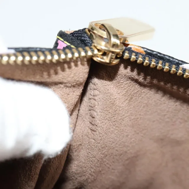 Louis Vuitton Pochette Gm Monogram Multicolor Multicolour Canvas Bag in Multicolor Canvas from HEWI, photo 7 of 21
