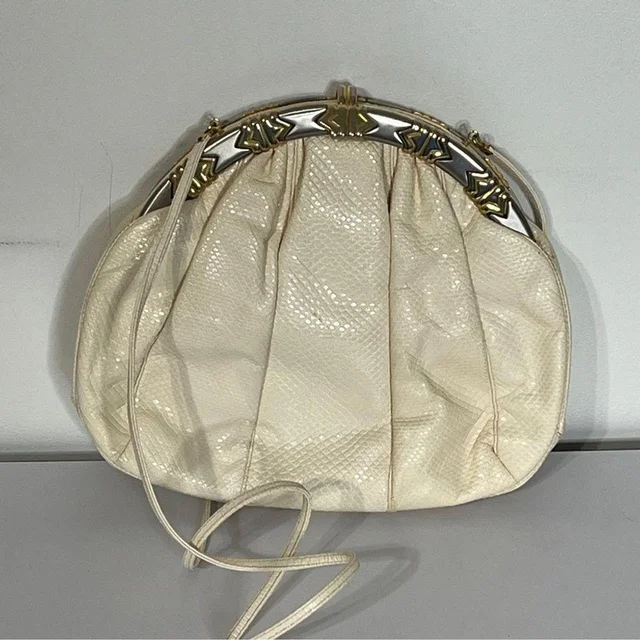 Judith Leiber Women's Bag - Cream in White from Depop, photo 4 of 9