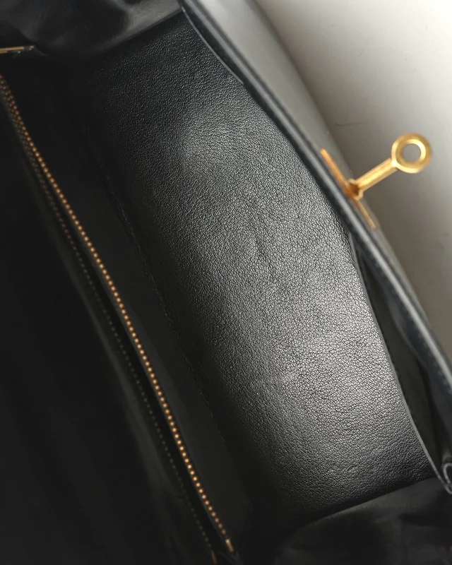 Hermès Kelly 28 Box Sellier Bag in Calfskin from A Retro Tale, photo 8 of 12