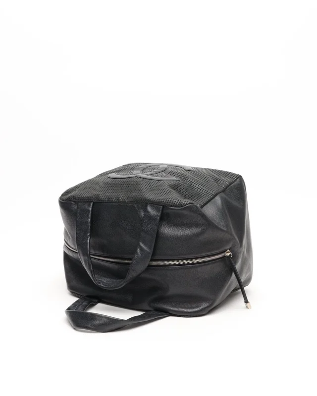 Chanel CC Boston Bag in Caviar leather from A Retro Tale, photo 4 of 11