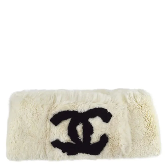 Chanel Fur Shawl Scarf Stole White Small Good in White from AMORE Vintage Tokyo