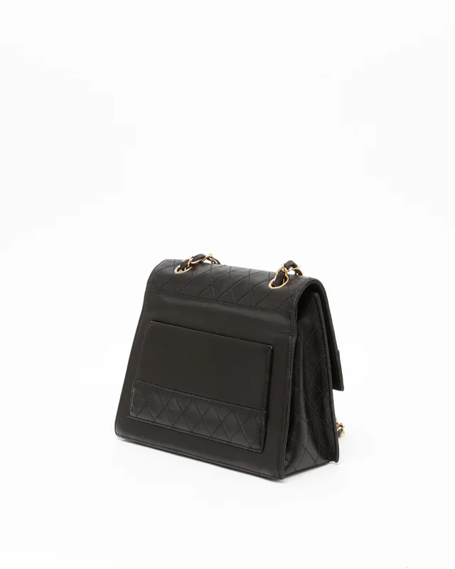 Chanel Trapezoid Flap Bag in Leather from A Retro Tale, photo 3 of 11