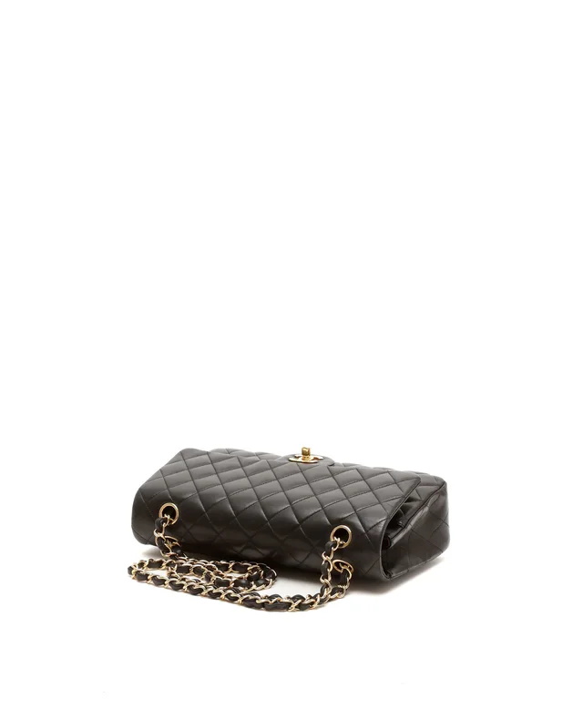 Chanel Classic Medium Double Flap Bag in Leather from A Retro Tale, photo 4 of 9