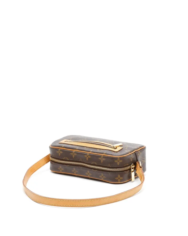 Louis Vuitton Monogram Pochette Cité Bag in Coated canvas from A Retro Tale, photo 4 of 10