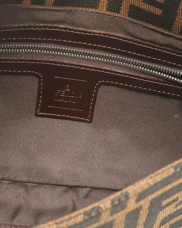 Fendi Zucca Baguette Bag in Canvas from A Retro Tale, photo 9 of 11