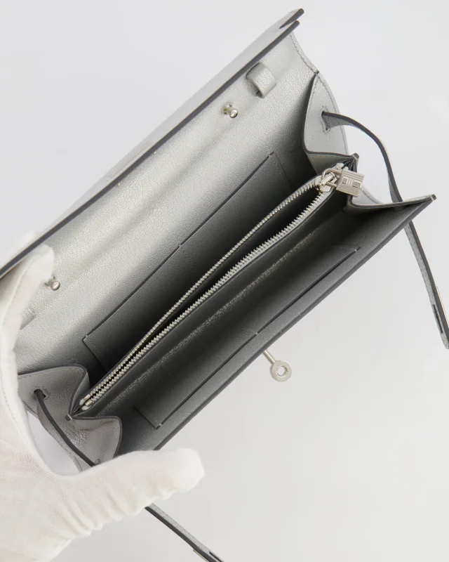 Hermès Kelly To Go Bag in Silver Goatskin from Sellier, photo 18 of 21