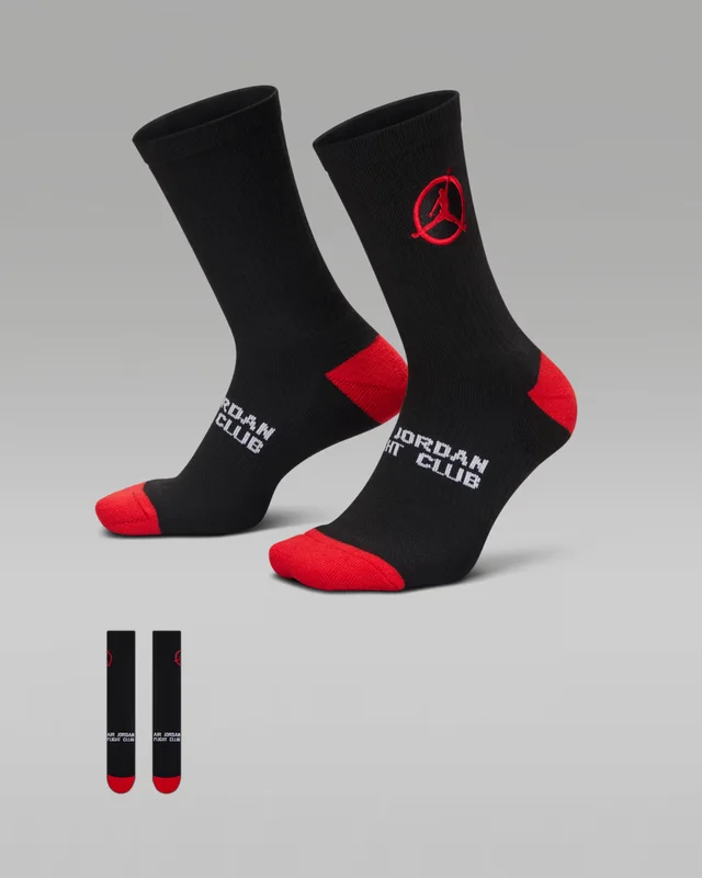 Flight Club in Black/University Red/University Red, image 1 of 1 from Nike
