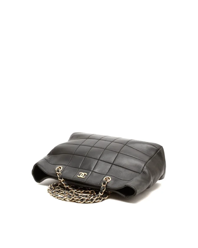 Chanel Chocolate Bar Tote Bag in Brown Leather from A Retro Tale, photo 5 of 11