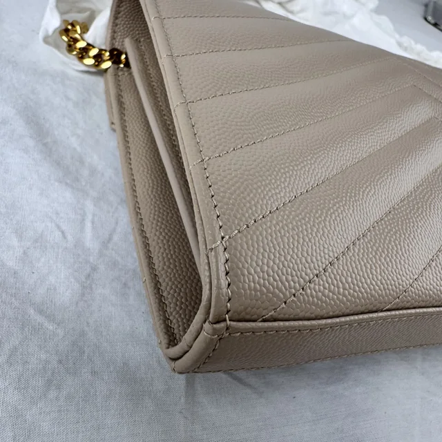 Saint Laurent CLASSIC CASSANDRE CHAIN WALLET On Chain Bag in grain de poudre leather, Metal from Reowned, photo 4 of 8