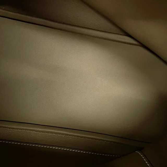 Hermès Bolide Etoupe Taurillon Clemence Size 31 in Taupe Clemence leather from GALLERY RARE, photo 8 of 15