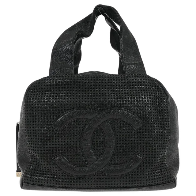 Chanel 2004-2005 Black Caviar Skin Handbag in Black Caviar leather from AMORE Vintage Tokyo
