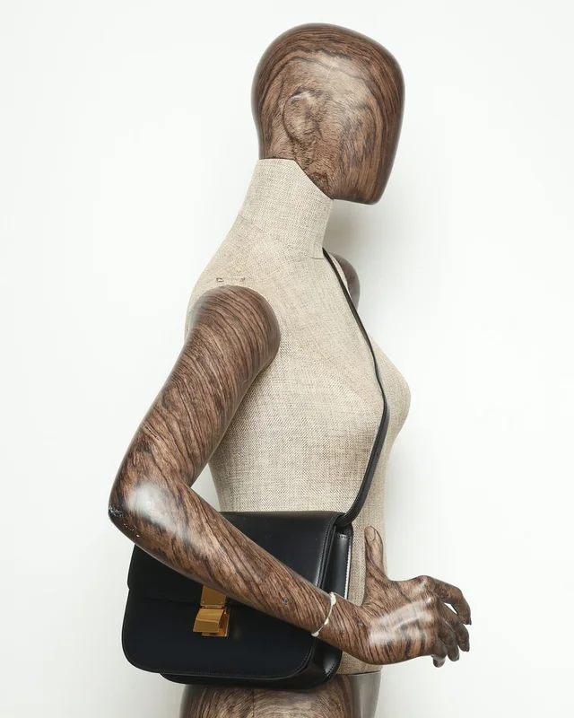 Celine Classic Box Bag in Leather from A Retro Tale, photo 8 of 8