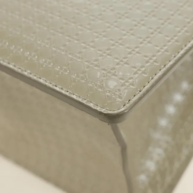 Dior 30 Montaigne Chain Flap Micro Cannage Metallic Calfskin in Calfskin from Her-Age, photo 36 of 48
