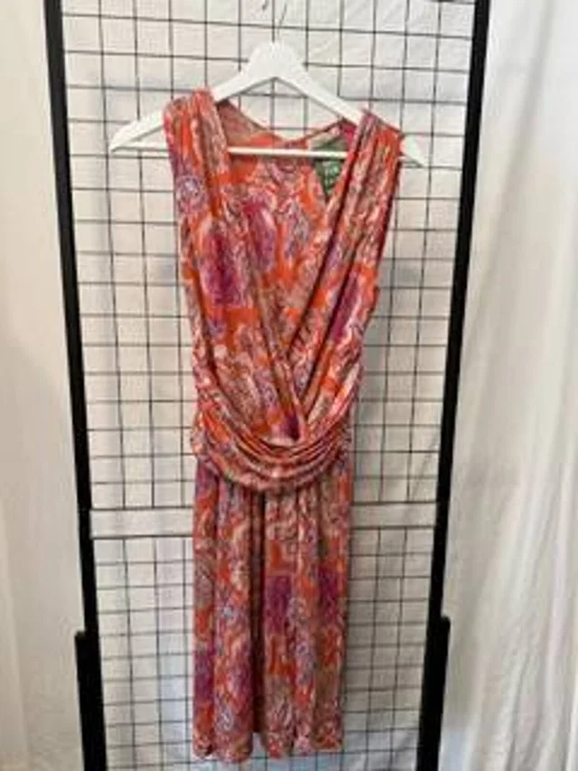 Etro Mandela red comfy dress Red Size: M in Red Viscose from Oxfam Online Shop