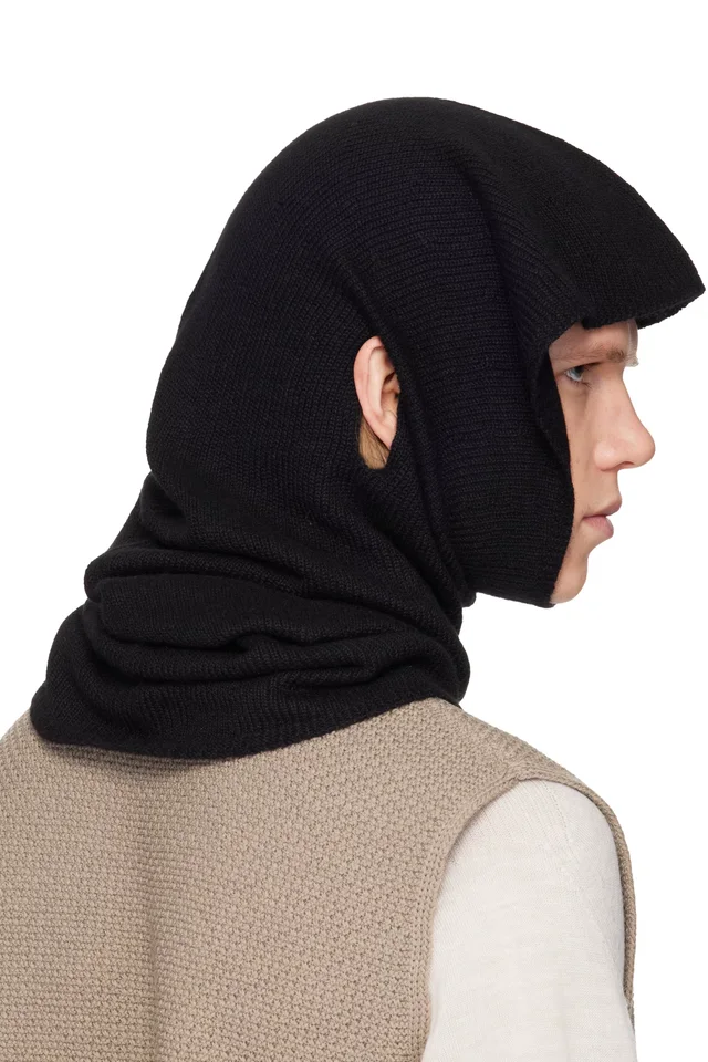 HOMME PLISSÉ ISSEY MIYAKE Black Cashmere Winter Gear Snood, photo 3 of 3 from SSENSE