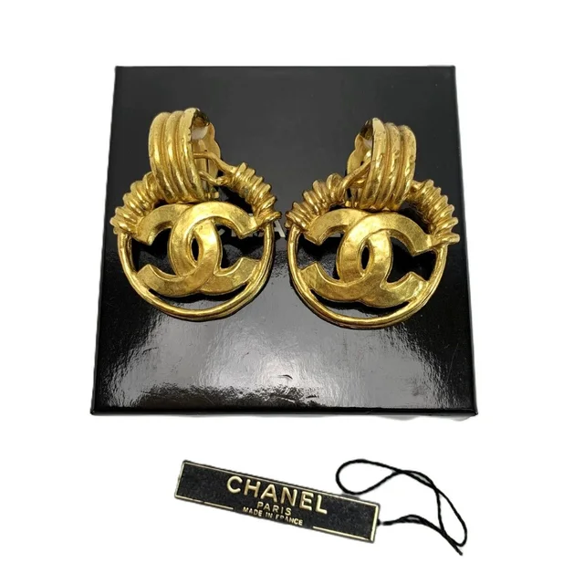 Chanel 94P CC Logo Earrings Gold Vintage in Gold from The Reluxe