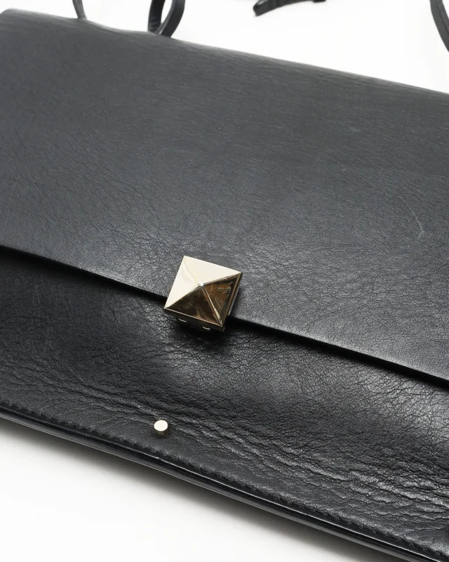 Valentino Garavani Studded flap Shoulder Bag in Leather from A Retro Tale, photo 4 of 5
