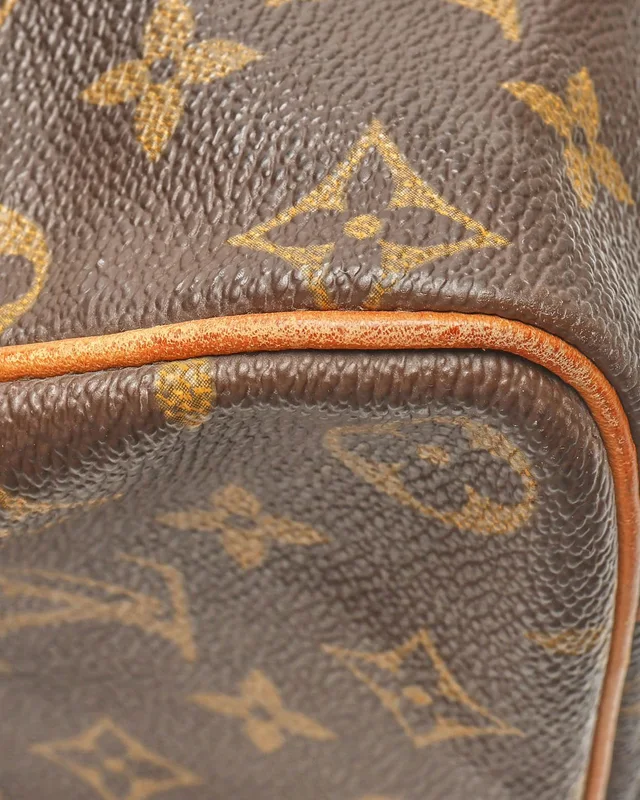 Louis Vuitton Monogram Speedy 40 Bag in Coated canvas from A Retro Tale, photo 6 of 8