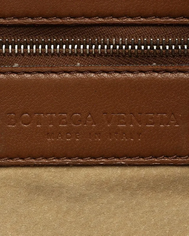 Bottega Veneta Intrecciato Shoulder Bag in Woven leather from A Retro Tale, photo 8 of 10