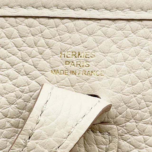 Hermès Evelyne Long Beton Taurillon Clemence Size TPM in Clemence leather from GALLERY RARE, photo 12 of 13