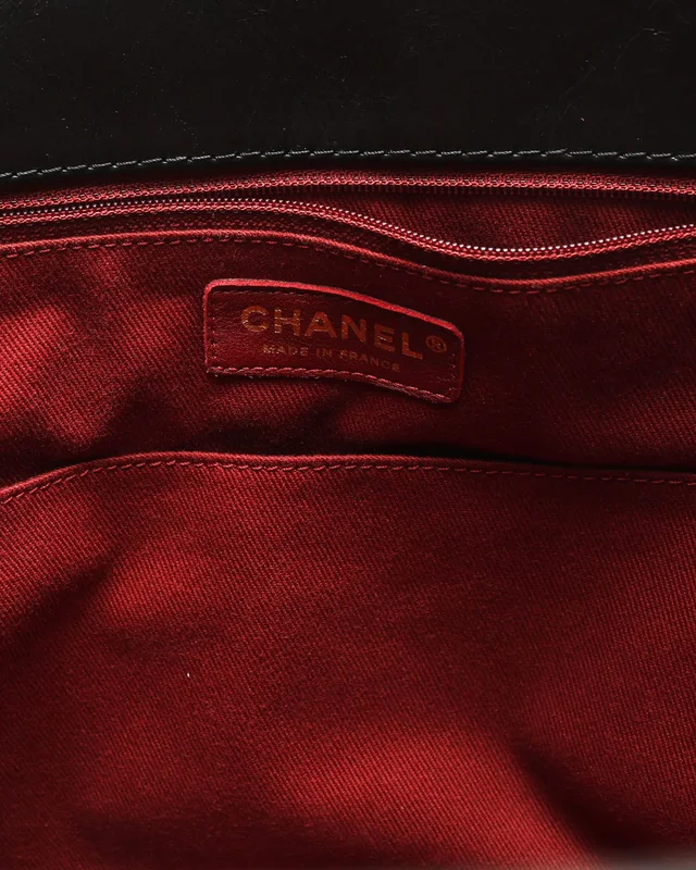 Chanel Large Glazed Front Pocket Tote Bag in Leather from A Retro Tale, photo 7 of 9