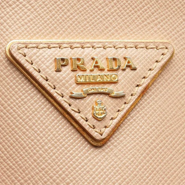 Prada Small Saffiano Lux Double-Zip Galleria Tote Bag in Saffiano leather from A Retro Tale, photo 6 of 10