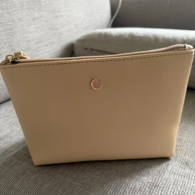 Bvlgari Women's Makeup and toiletry bags - Tan/Cream in neutral|brown from Depop, photo 1 of 1