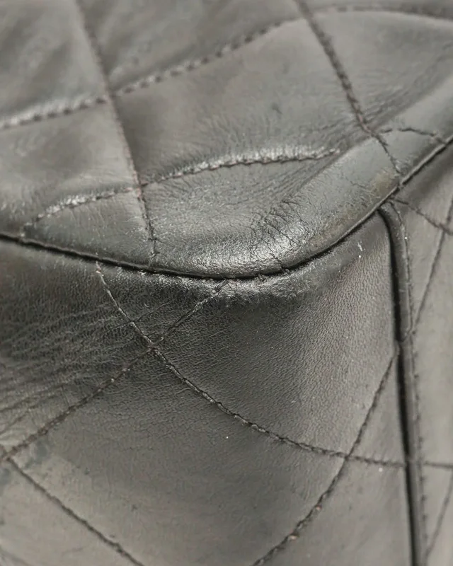 Chanel Classic Maxi Single Flap Bag in Lambskin from A Retro Tale, photo 7 of 10
