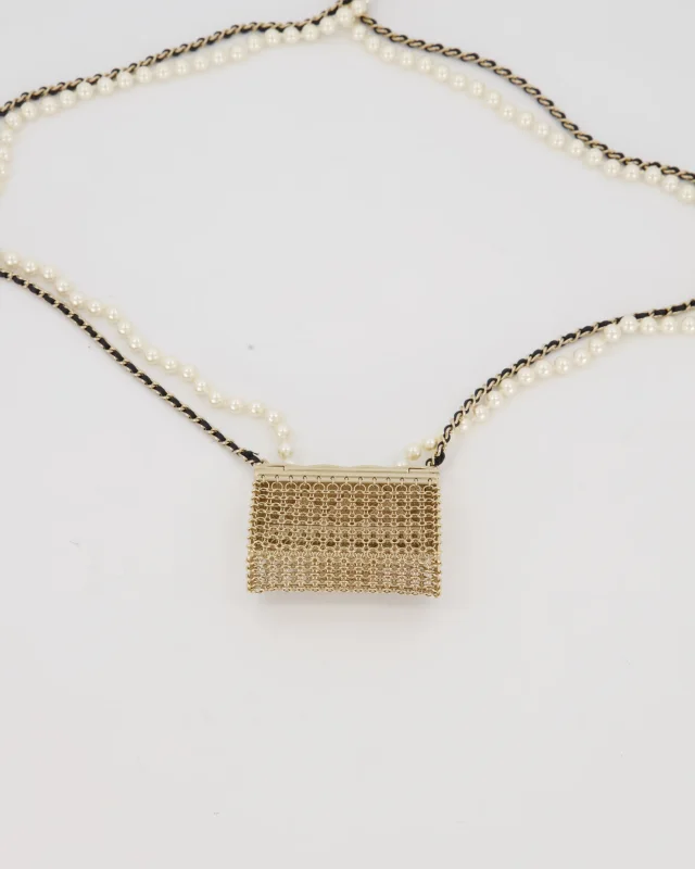 Chanel Gold Quilted Pearl Chain Necklace Featuring a Miniature Bag Pendant in Gold from Sellier, photo 6 of 7