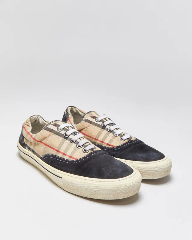 SS2023 Burberry Wilson Novacheck Suede Low Top Trainers - UK11 in Suede from Rokit Vintage