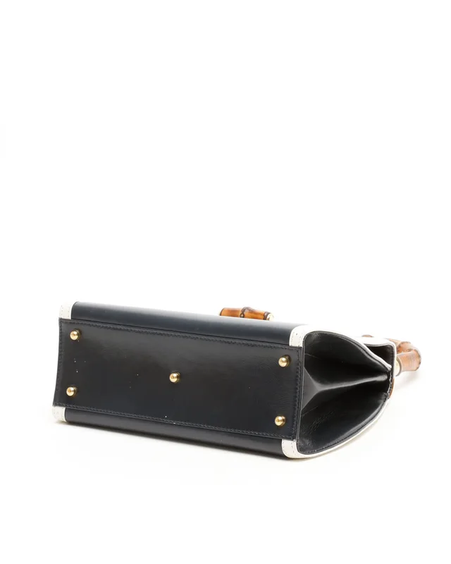 Gucci Bamboo 1947 Medium Top Handle Bag in Leather from A Retro Tale, photo 4 of 9