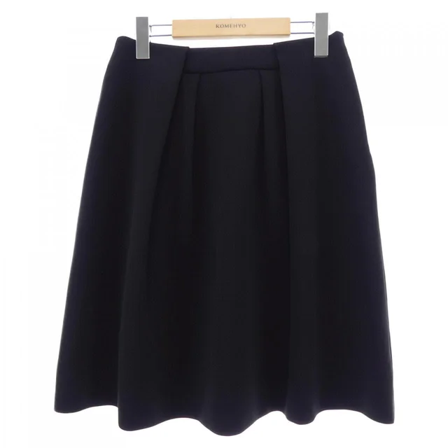 Max Mara Skirt in Black type 42 from KOMEHYO