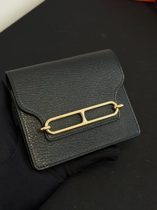 Hermès Roulis Slim Wallet - Z Stamp in Goatskin from Luxury Promise