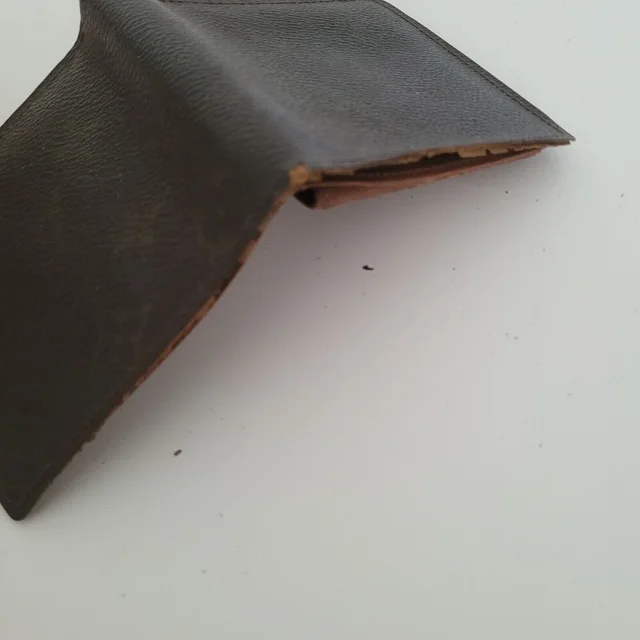 Vintage Men's Lv Brown Bi-Fold Leather Wallet Monogram Card Bill in brown|red Leather from Poshmark, photo 10 of 12