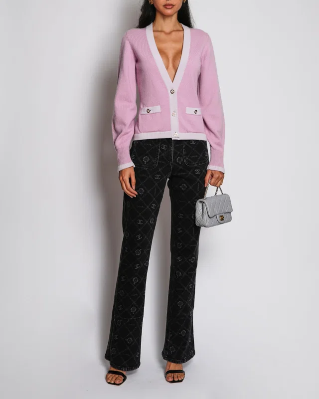 Chanel 23/S Pink Cashmere Cardigan with Lilac Contrast Trim Size FR 34 (UK 6) in Pink Cashmere from Sellier