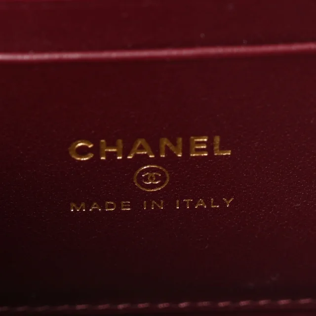Chanel Crocodile Embossed Crococo Small Top Handle Vanity Case in Burgundy Calfskin from FASHIONPHILE, photo 6 of 11