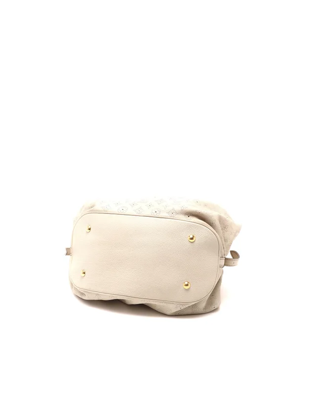 Louis Vuitton Mahina XL Bag in Leather from A Retro Tale, photo 4 of 9